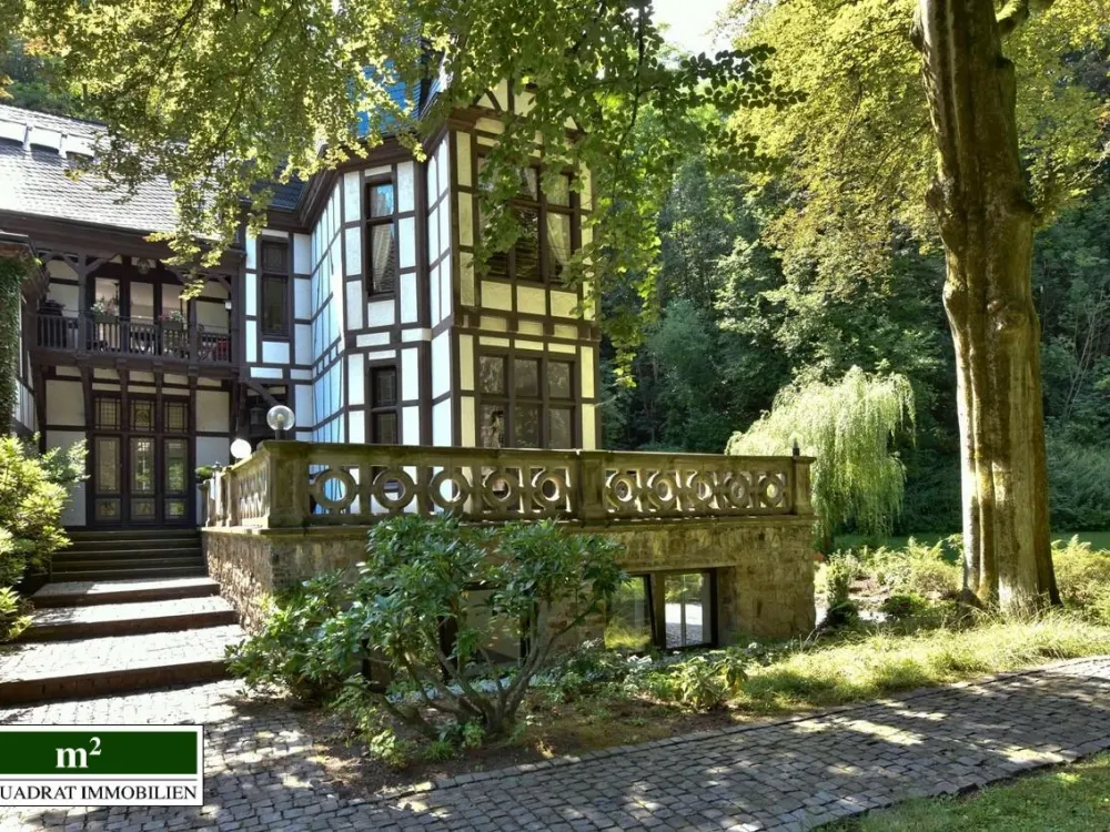 Luxuriöse Wohnung im Schloss in der Nähe von Düsseldorf in Solingen-Ohligs