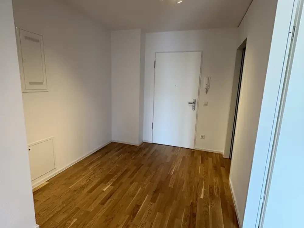 Exklusive Moderne 2 Zimmer Wohnung mit Küche
