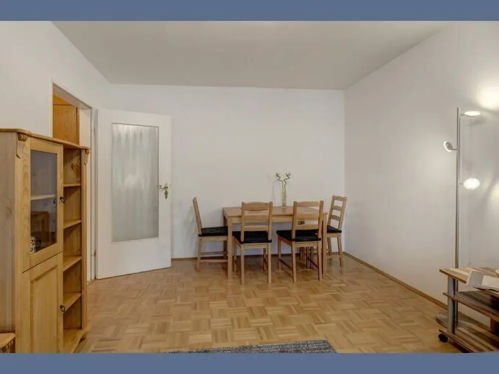 Möbliert: Möblierte Citywohnung, U-Bahn U3 und U6