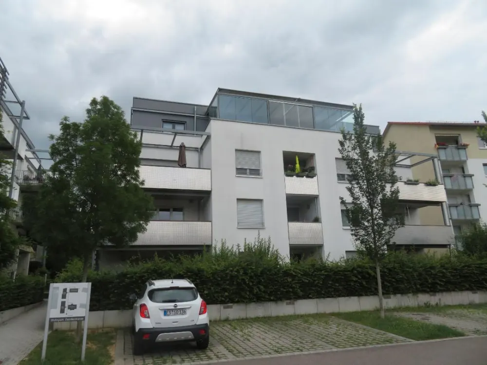 Komfortable 2-Zimmer Wohnung im Daimlerpark!