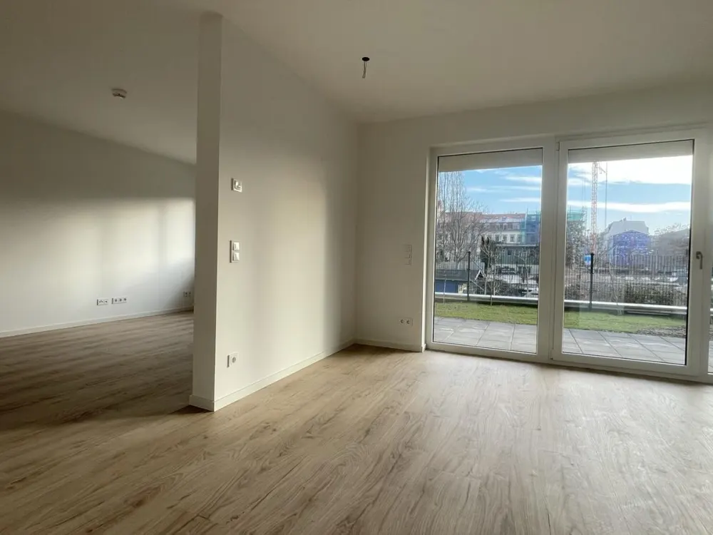Moderne Etagenwohnung zur Miete mit Terrasse in Dresden Neustadt - Wentzel Dr.