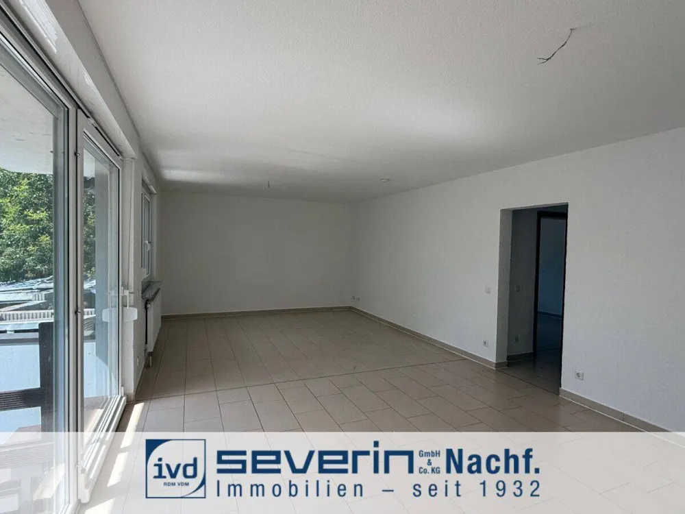 Attraktive 2 Zimmer Wohnung mit großen Räumen