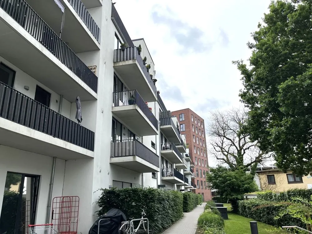 Mitten drin! Coole drei Zimmer Wohnung frei!