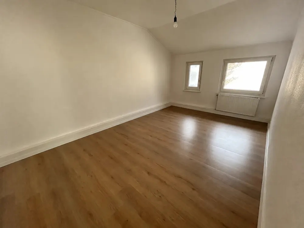Freshly Renovated 2-Room Apartment on the 3rd Floor in Dortmund-Innenstadt-Nord, Stahlwerkstraße 36