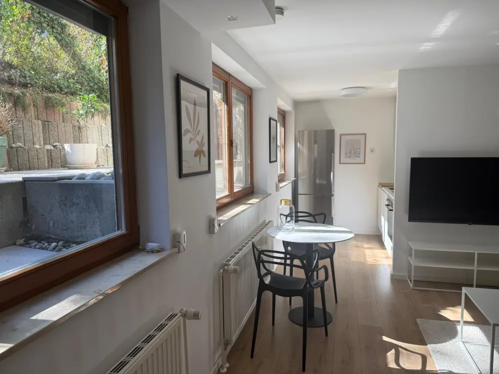 1 Zimmer Wohnung Vollmöbliert