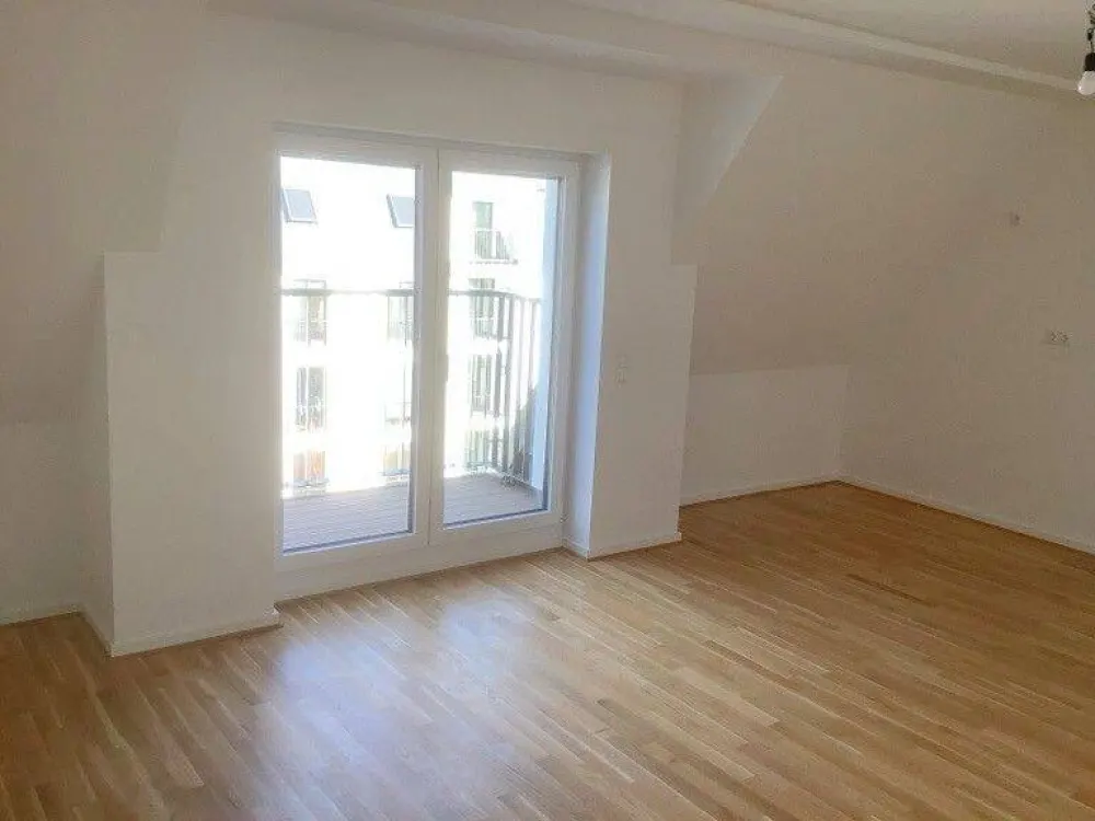 3 Raum Wohnung im Lene-Voigt-Karree mit Balkon