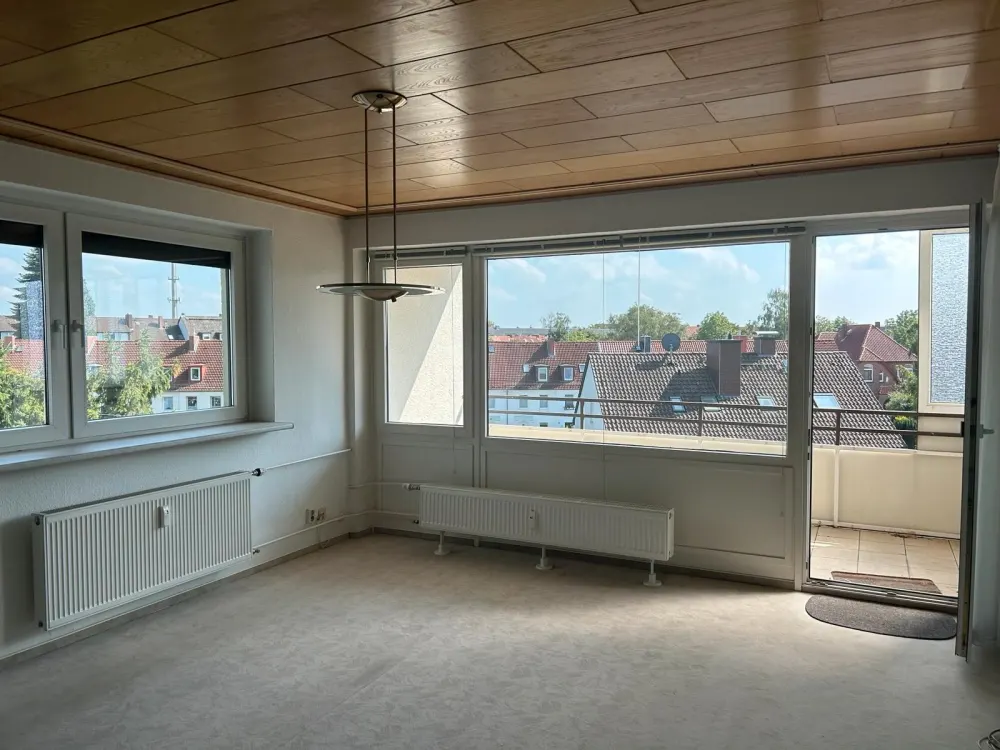 Großzügig geschnittene 3-Zimmer Wohnung mit großem Balkon in Döhr