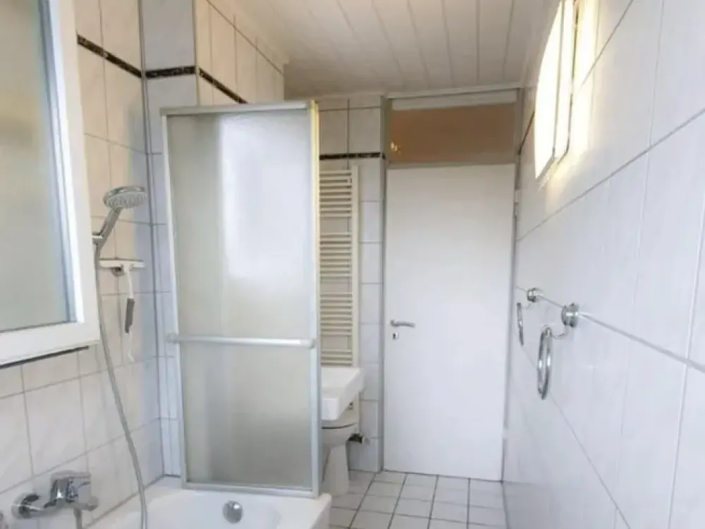 3.5-Room Apartment on the 8th Floor in Nürnberg