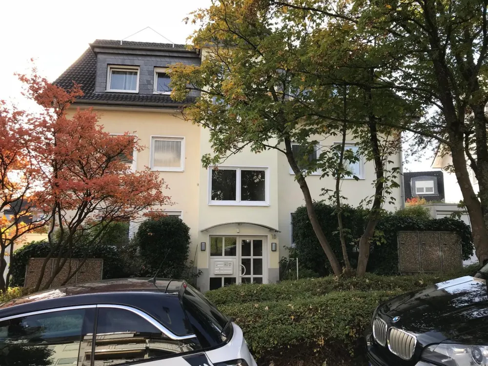 LEBEN AUF 2 EBENEN! _ MODERNE, HELLE 3-RAUM-MAISONETTE-WOHNUNG MIT GROSSEM BALKON!