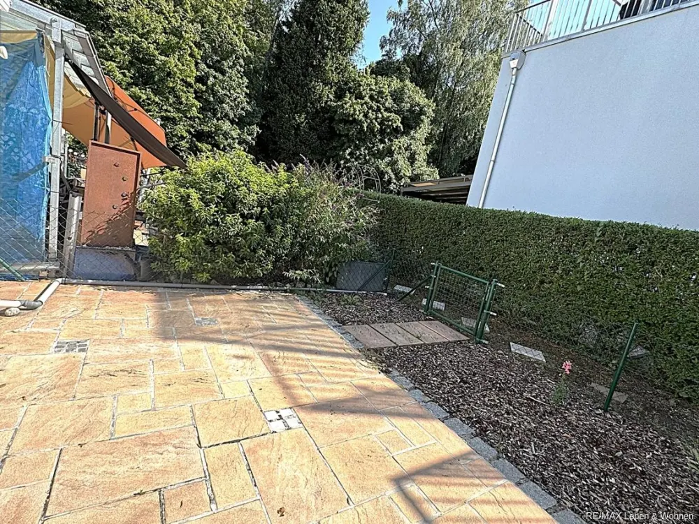 4 Zimmerwohung in Dachauer Bestlage mit Wintergarten und kleinem Garten +TG zu vermieten