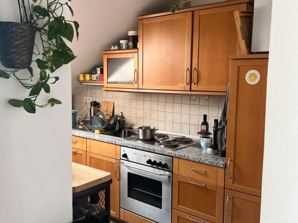Zwischenmiete September - 50 m² Dachgeschosswohnung Lindenau