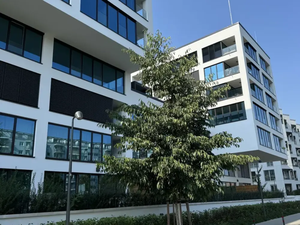 Möblierte moderne 2-Zimmer-Wohnung in Berlin Mitte