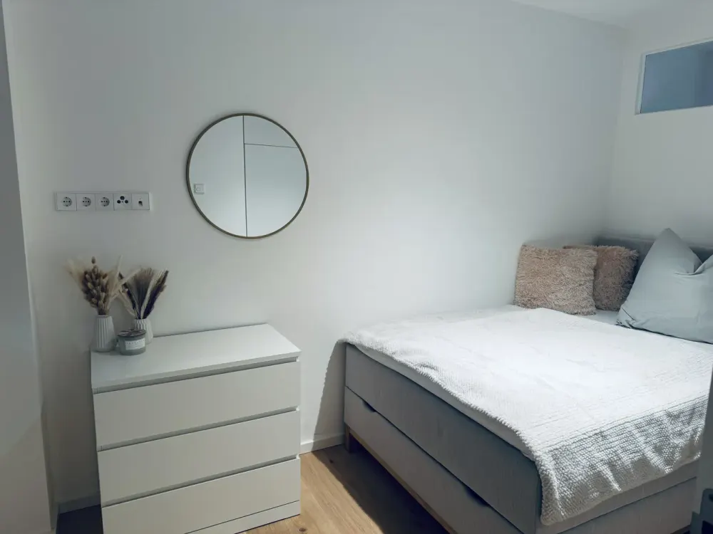 Möblierte moderne 2-Zimmer-Wohnung in Berlin Mitte
