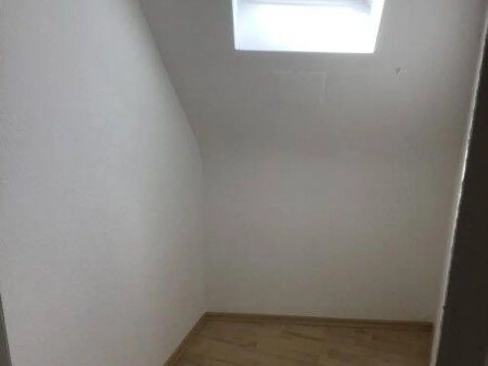 Geräumige 1-Zimmerwohnung in der Altstadt - Direkt beim Neuen Museum