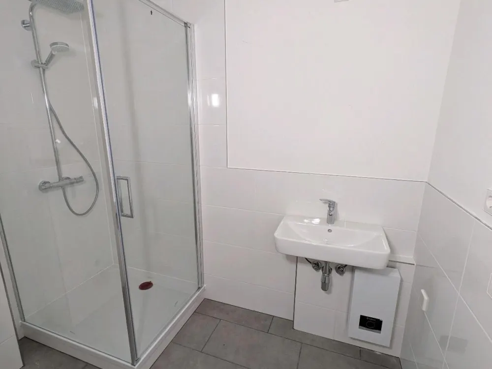 Moderne 2-Zimmer-Maisonette-Wohnung nach kompletter Sanierung