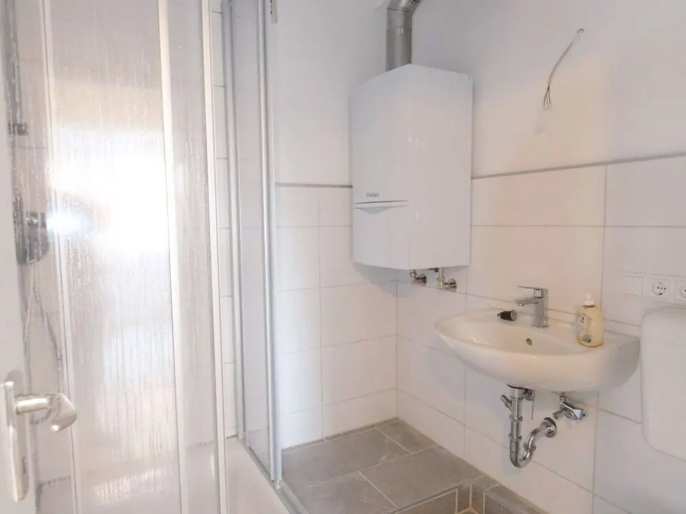 Wohnen in der Altstadt: Neu renovierte kleine 3 Zi. Whg. / Wohnung mieten