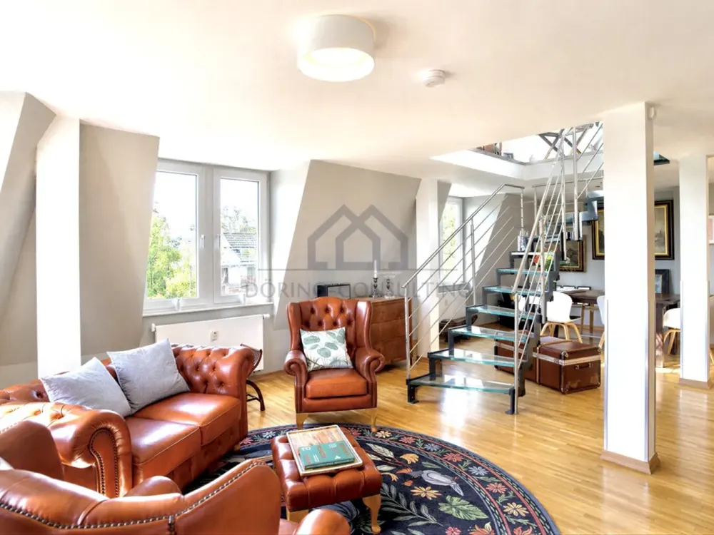 Charmante Maisonette-Wohnung mit 2 Balkonen im Nordend