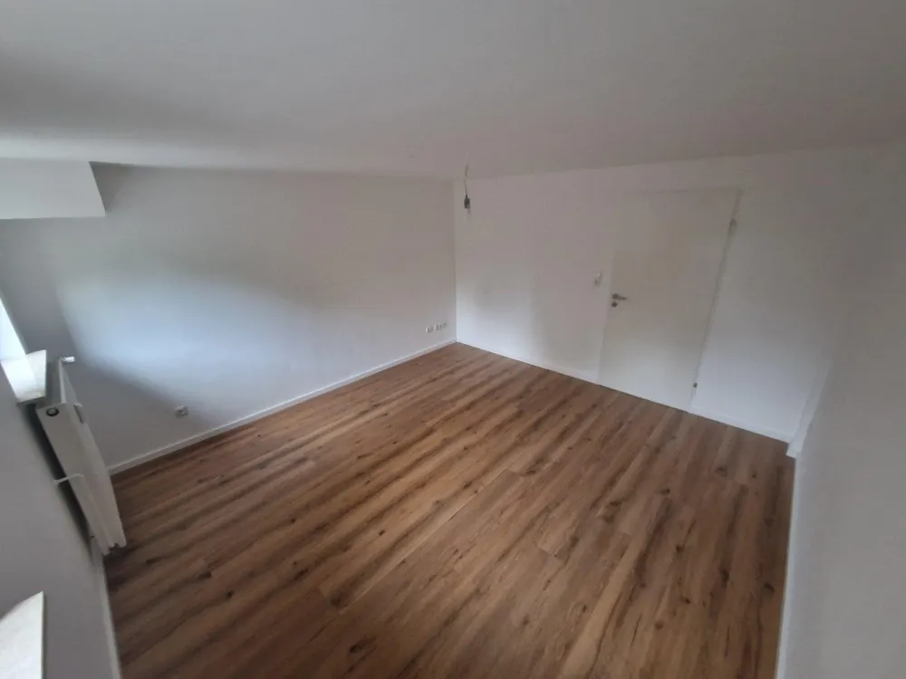 3-Zimmer Souterrainwohnung Nied