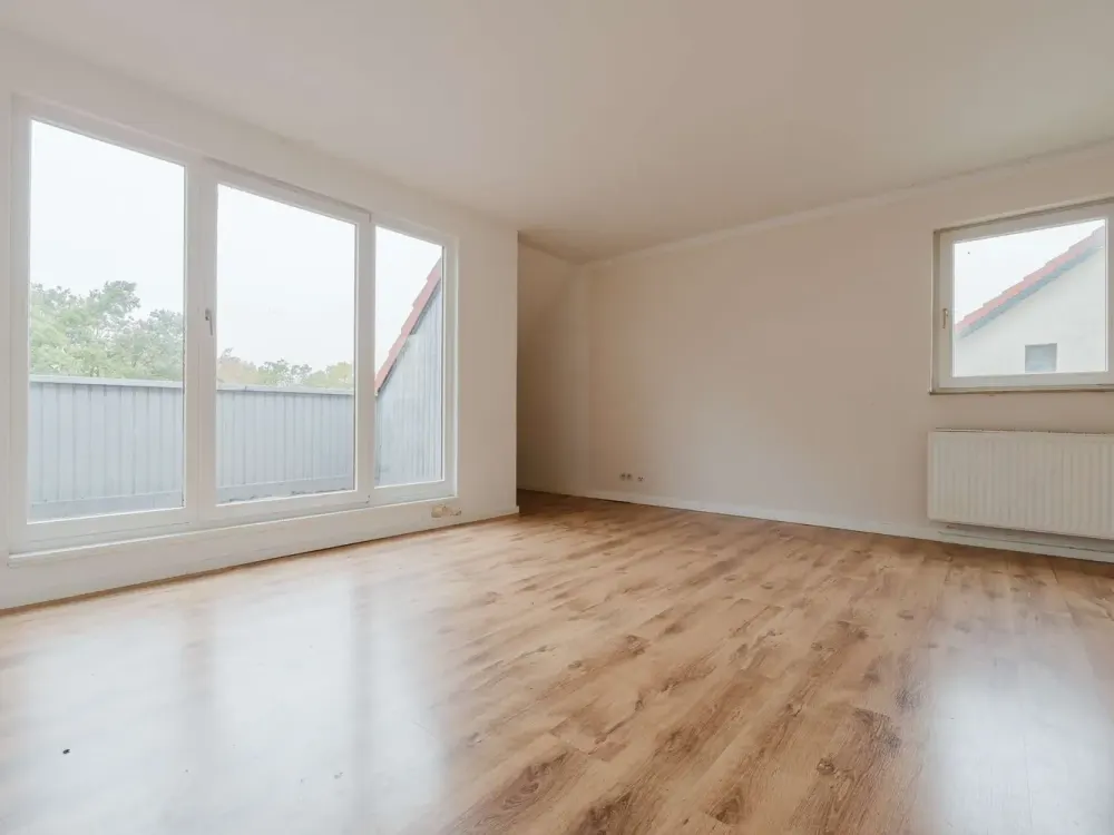 Maisonette Apartment with Loggia for Rent