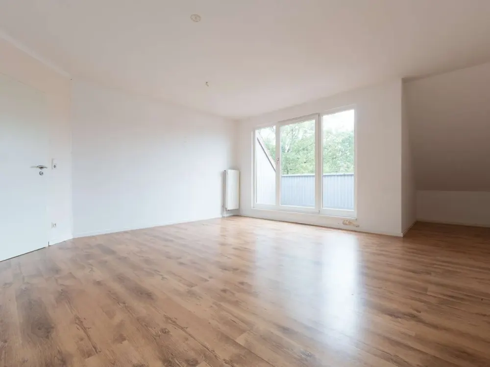 Maisonette Apartment with Loggia for Rent