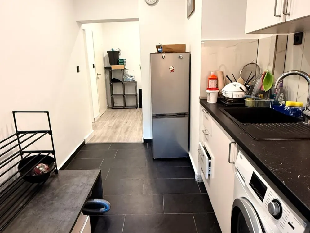 Möblierte Wohnung mit Terrasse, Düsseldorf Innenstadt .ab sofort