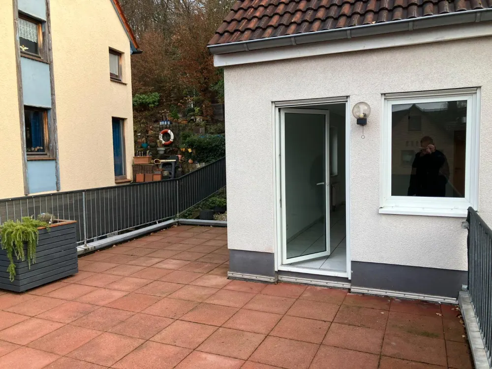 2-Zi mit großer Sonnen-Terrasse + Top Lage an Ruhr