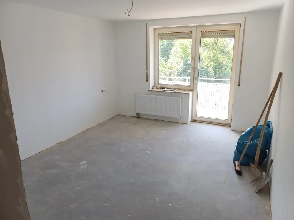 Tolle Lage, toller Ausblick,Balkon,Terrasse,grüne Wiese,Erstbezug nach Renovierung,Zustand alles neu