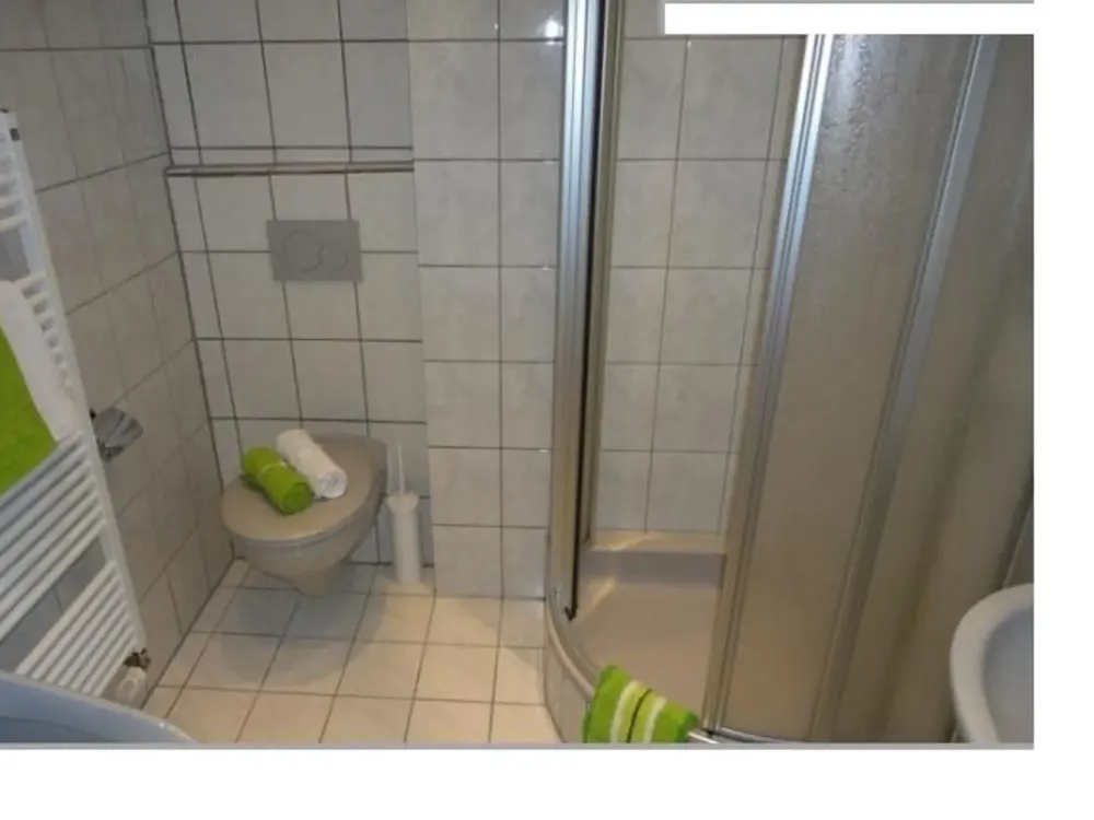 3,5-Zimmer-Wohnung in Bochum-Weitmar-Mitte mit eigenem Stellplatz - gepflegt, hell & WG-geeignet