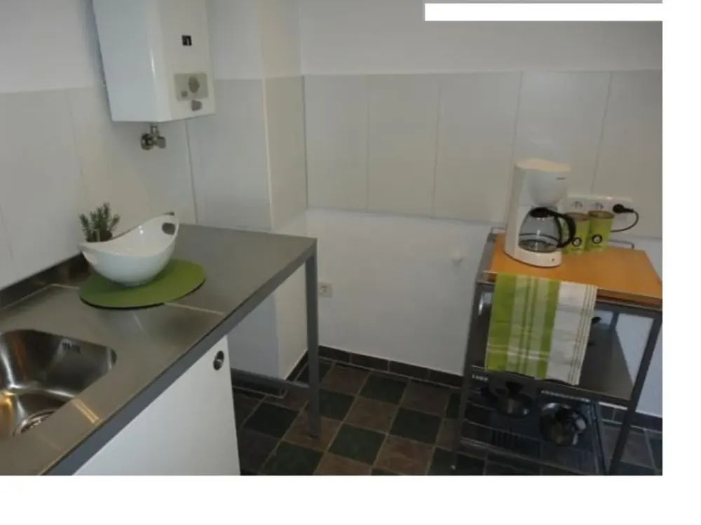 3,5-Zimmer-Wohnung in Bochum-Weitmar-Mitte mit eigenem Stellplatz - gepflegt, hell & WG-geeignet