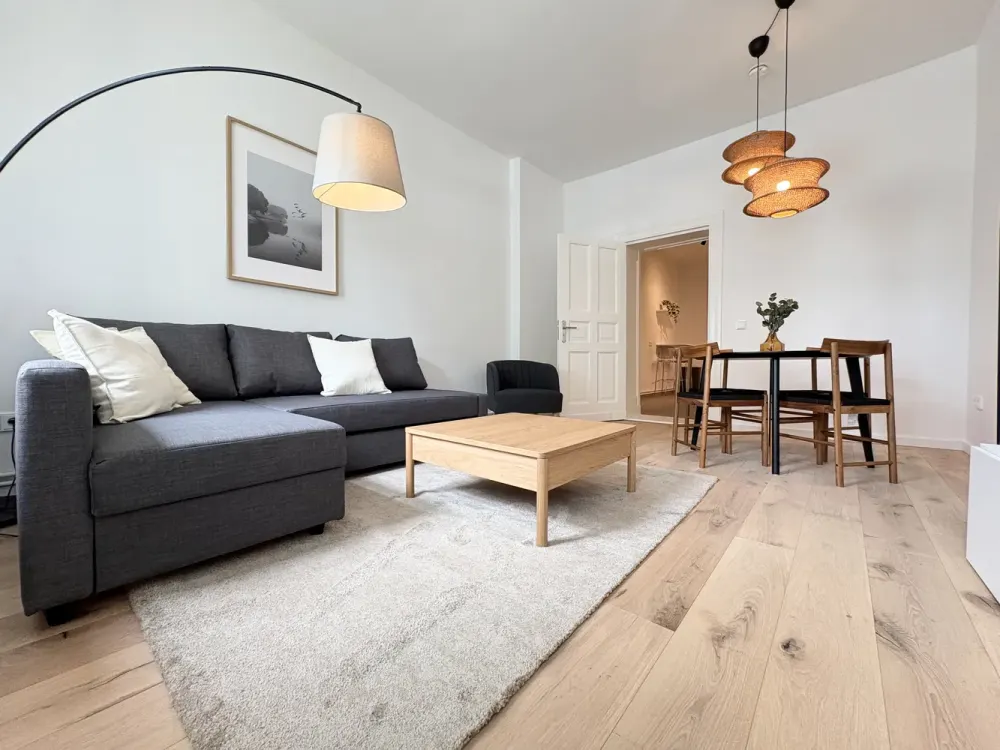 Bright & Spacious furnished 3-Room Apartment in Friedrichshain