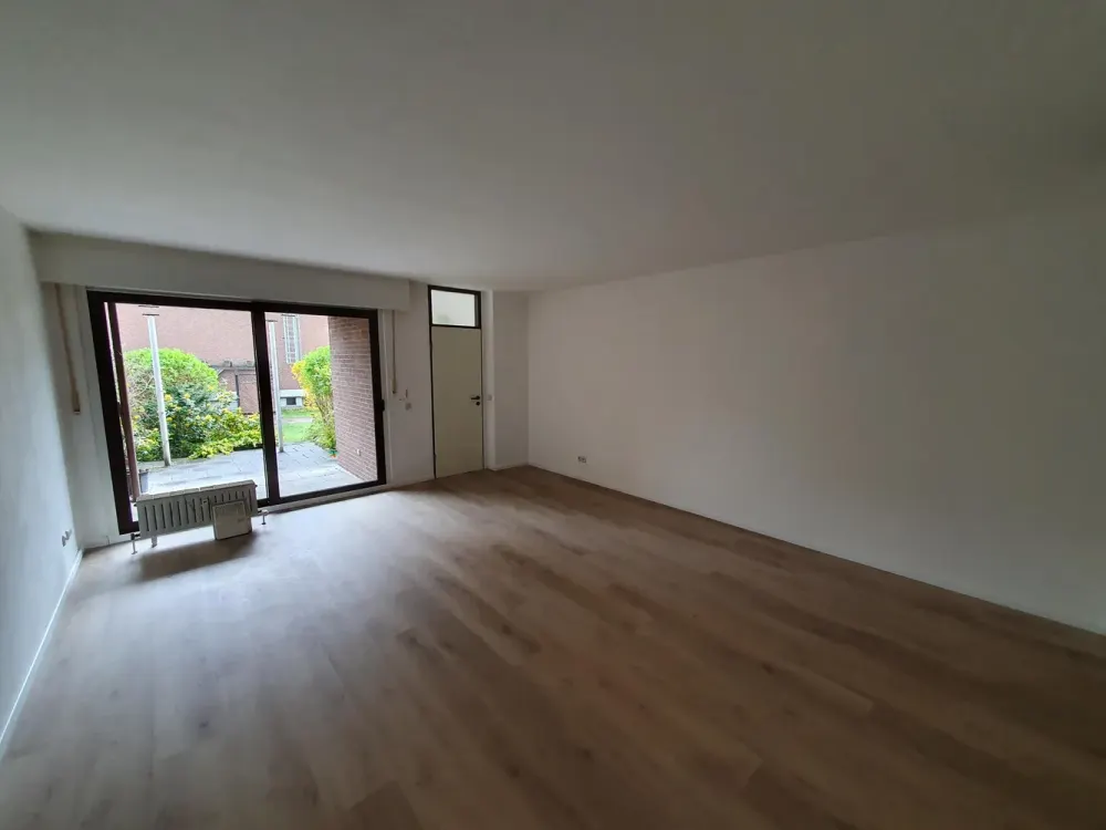 1 ZKB Terrassenwohnung in Junkersdorf mit Stellplatz