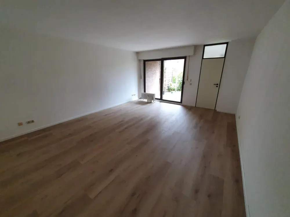 1 ZKB Terrassenwohnung in Junkersdorf mit Stellplatz