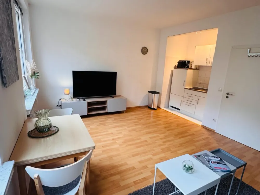 Modern möbliertes Apartment in Pempelfort