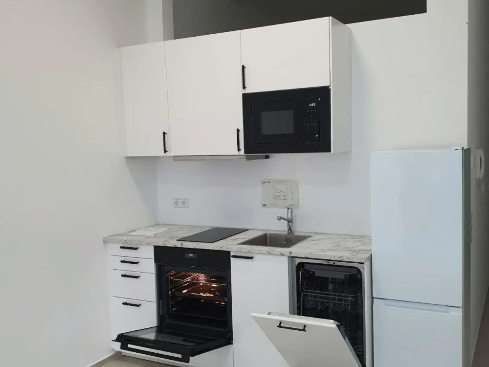 Erstbezug:Moderne 2-Zi-Wohnung+EBK -Stg-Feuerbach
