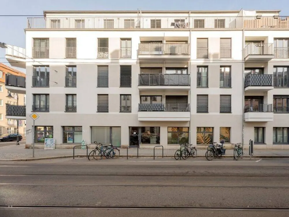 Lebhaftes Flair in Pieschen genießen - Top Neubauwohnung mit 2 Balkonen