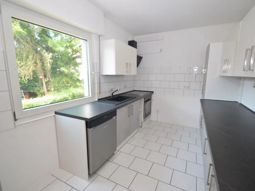 Attraktive 4-Zimmer-Wohnung in Brühl-Kierberg mit Gartennutzung und Garage!