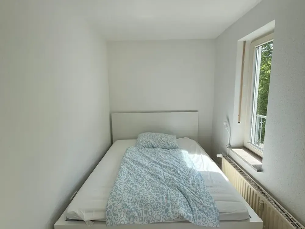 Attractive 1-Room Apartment in Dresden-Laubegast, Fully Furnished