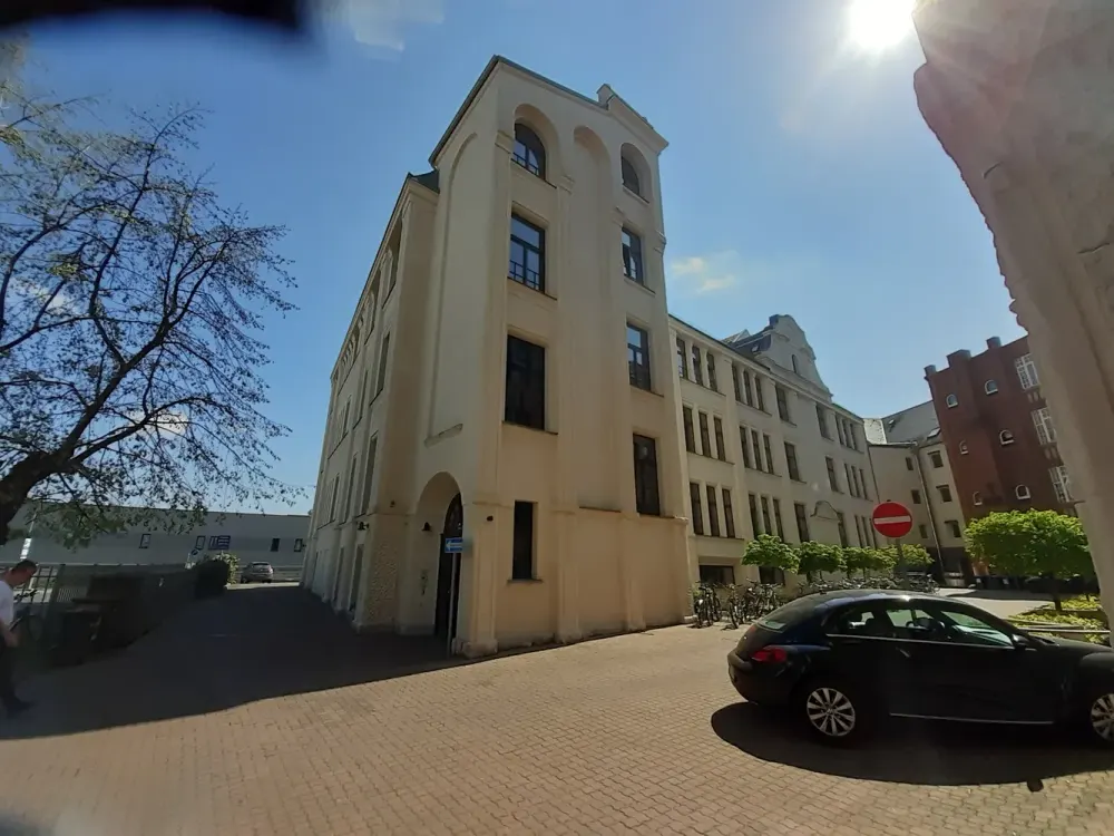 Möbliertes Apartment in zentraler Lage, sucht neuen Mieter