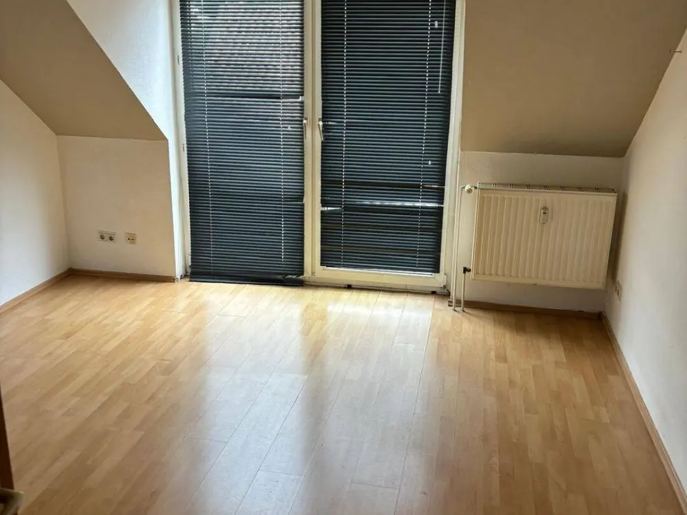 Schöne und Charmante 1 Zimmer Wohnung zu vermieten