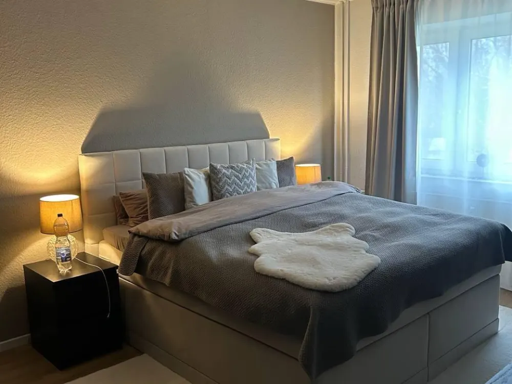 Moderne Wohnung mit Balkon & Einbauküche - Nachmieter gesucht