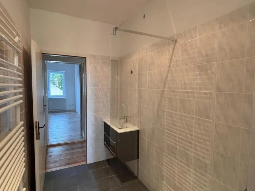 Wieder verfügbar zum 1.10.26! 2-Zimmer-Altbauwohnung in Neubauqualität