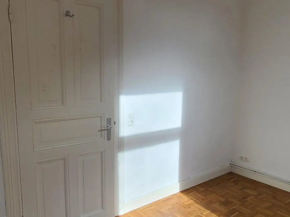 Provisionsfrei, aufwg san. Altbau, 2 Zi. Whg. mit Gartennutzung