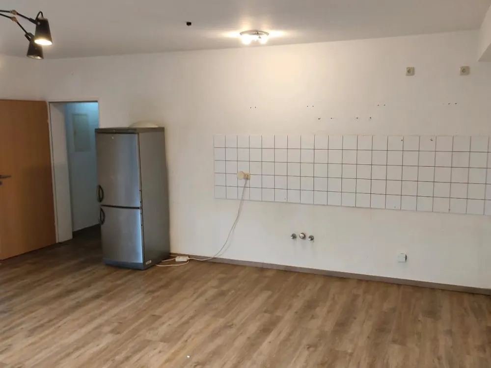 Wohnung Apartment Souterrain 1Zimmer 45 qm