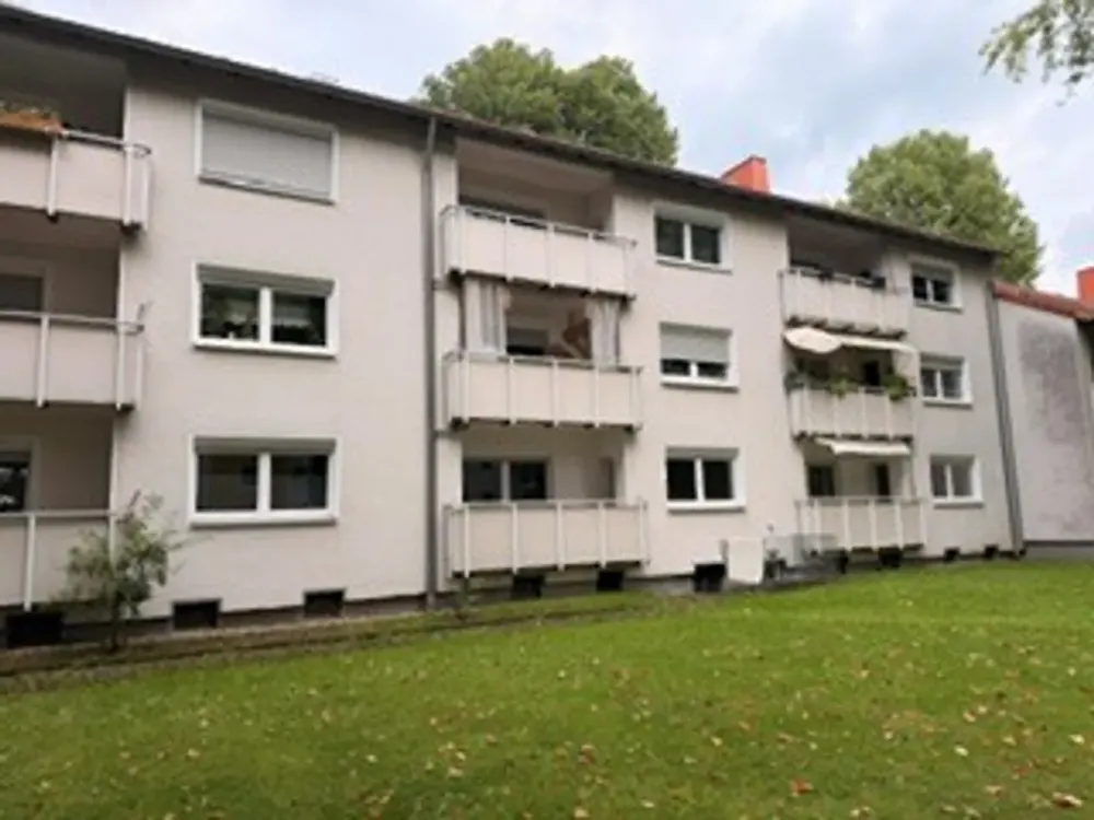 Renovierte EG- Wohnung im ruigen Holsterhausen!