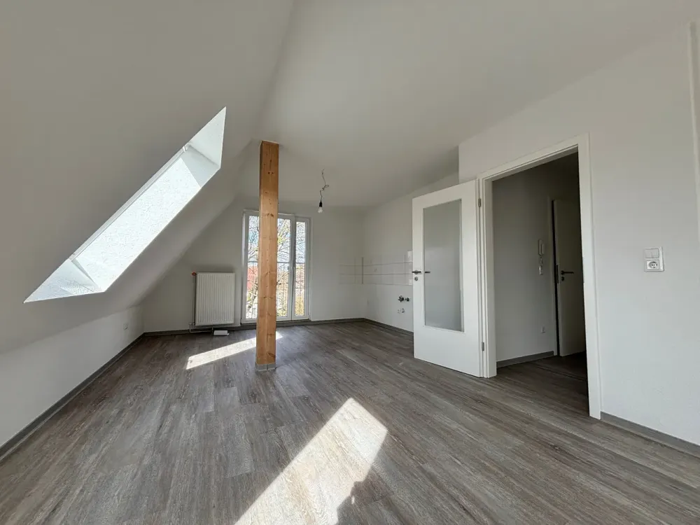 Neu! Moderne 2-Zimmer-Dachgeschosswohnung in ruhiger Waldrandlage, Erstbezug