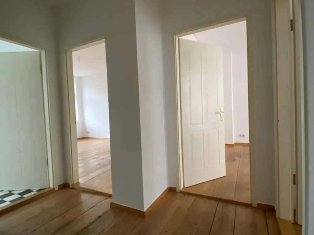 3-Room Old Building Apartment in Boxhagener Kiez!