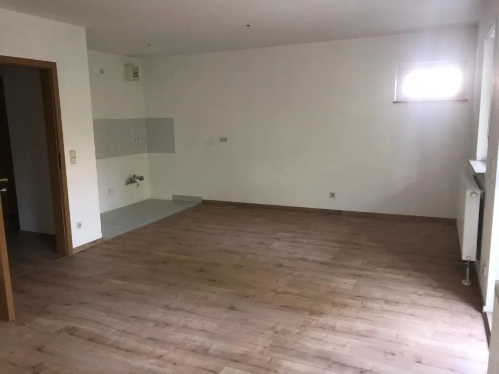 Im grünen, ruhig gelegene 1 Raumwohnung