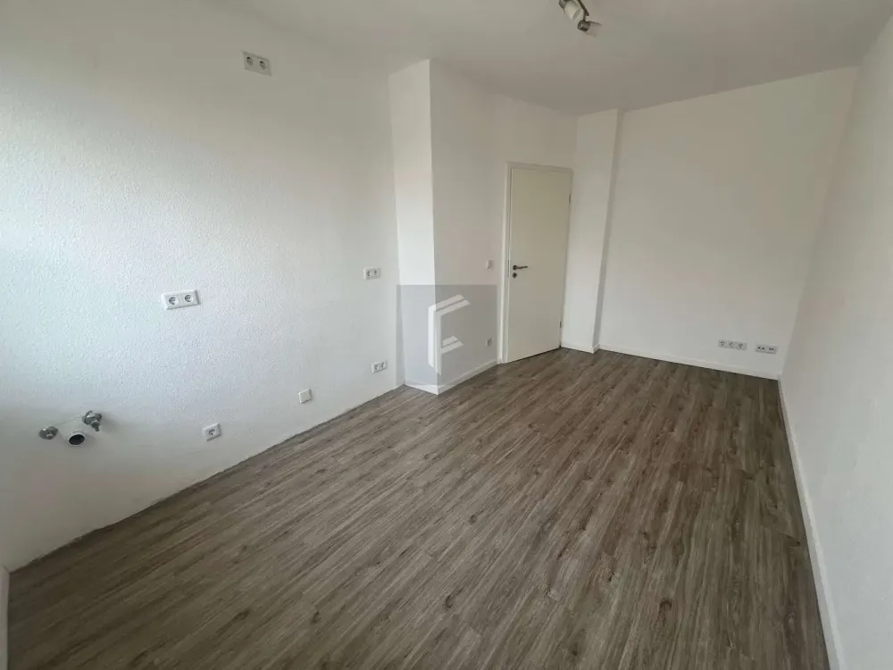 Modernisierte 1-Zimmer-Wohnung mit separater Wohnküche in Krefeld