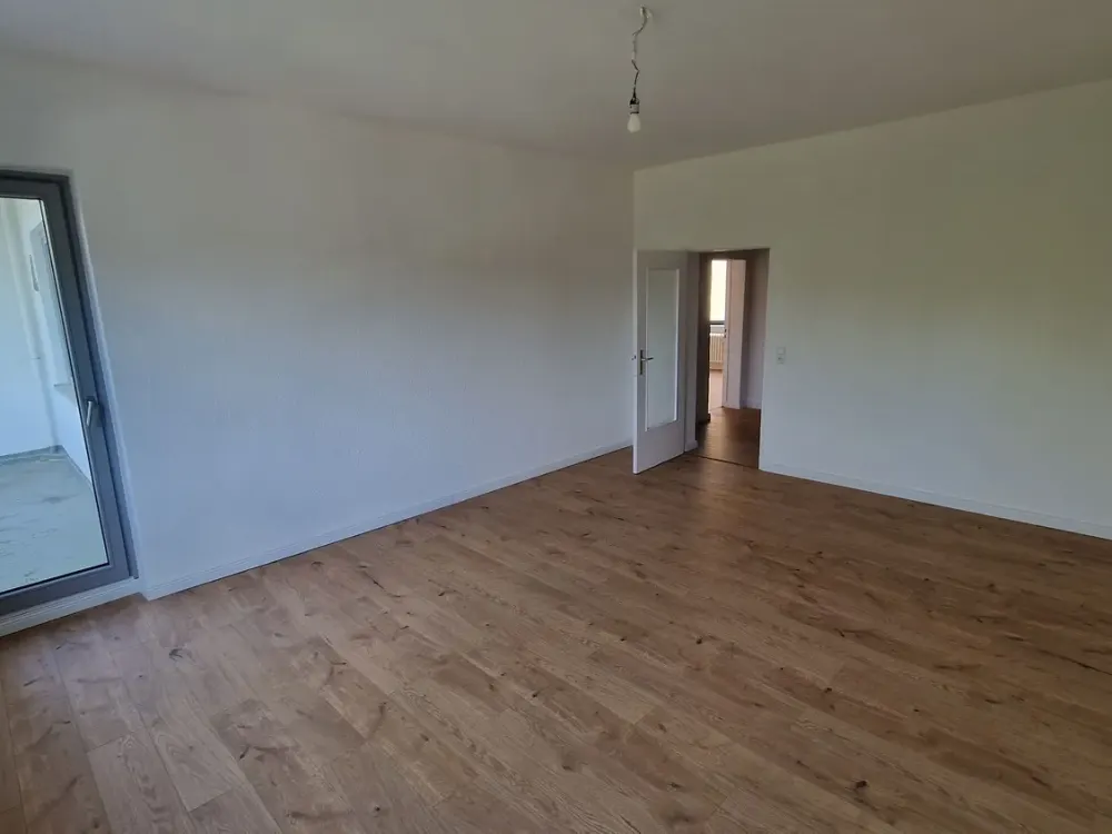 Helle 3-Zimmer-Wohnung mit Balkon in Berlin-Wedding