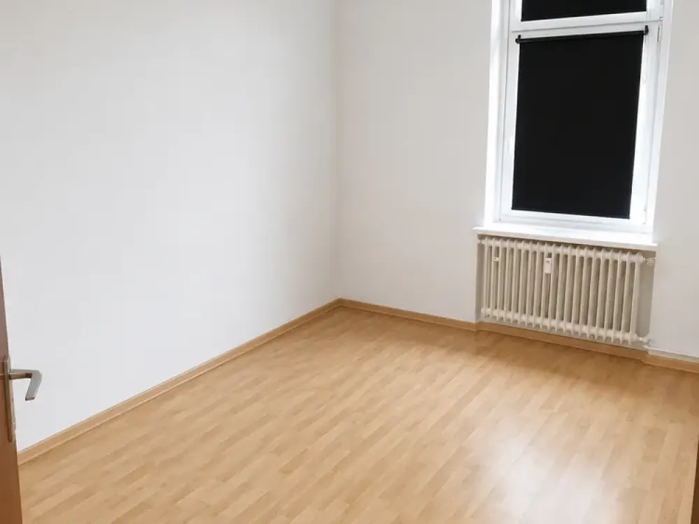 WG aufgepasst! Moderne drei Zimmer Wohnung zu vermieten!